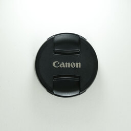 Canon EF-S18-135mm F3.5-5.6 IS USM Canon EF-S18-135mm F3.5-5.6 IS USM