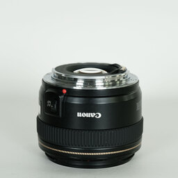 Canon EF28mm F1.8 USM