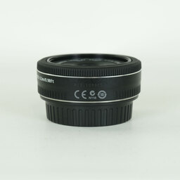 Canon EF40mm F2.8 STM