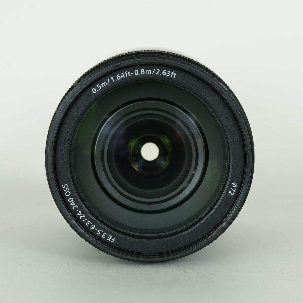 SONY FE 24-240mm F3.5-6.3 OSS SEL24240