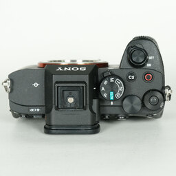 SONY α7 IV(ILCE-7M4) SONY α7 IV(ILCE-7M4)