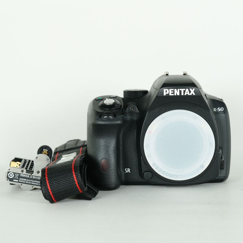 PENTAX K-50 ボディ ブラックの出品 | ONE SCENE（ワンシーン）