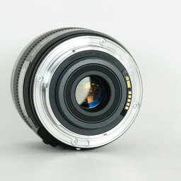 Canon EF-S60mm F2.8 マクロ USM Canon EF-S60mm F2.8 マクロ USM