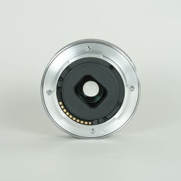 SONY E 16mm F2.8 SEL16F28