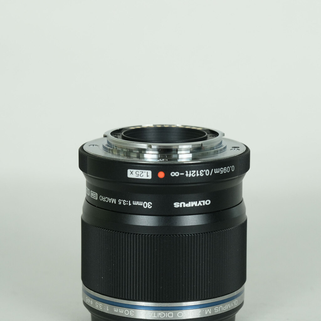 OLYMPUS M.ZUIKO DIGITAL ED 30mm F3.5 Macroの出品 | ONE SCENE（ワン