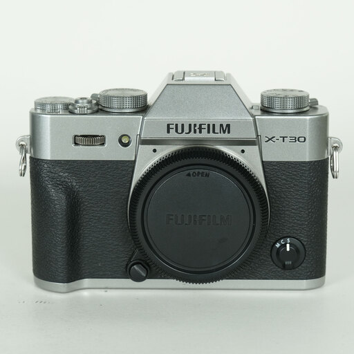 FUJIFILM X-T30を徹底解説。作例からおすすめレンズまで | ONE SCENE
