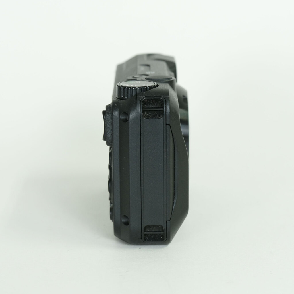 RICOH WG-7 ブラック