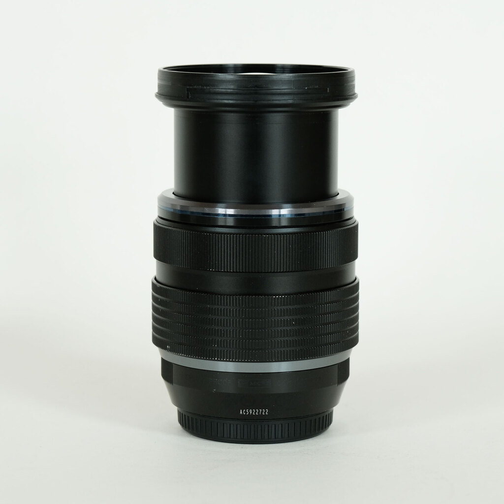 OLYMPUS M.ZUIKO DIGITAL ED 12-40mm F2.8 PRO