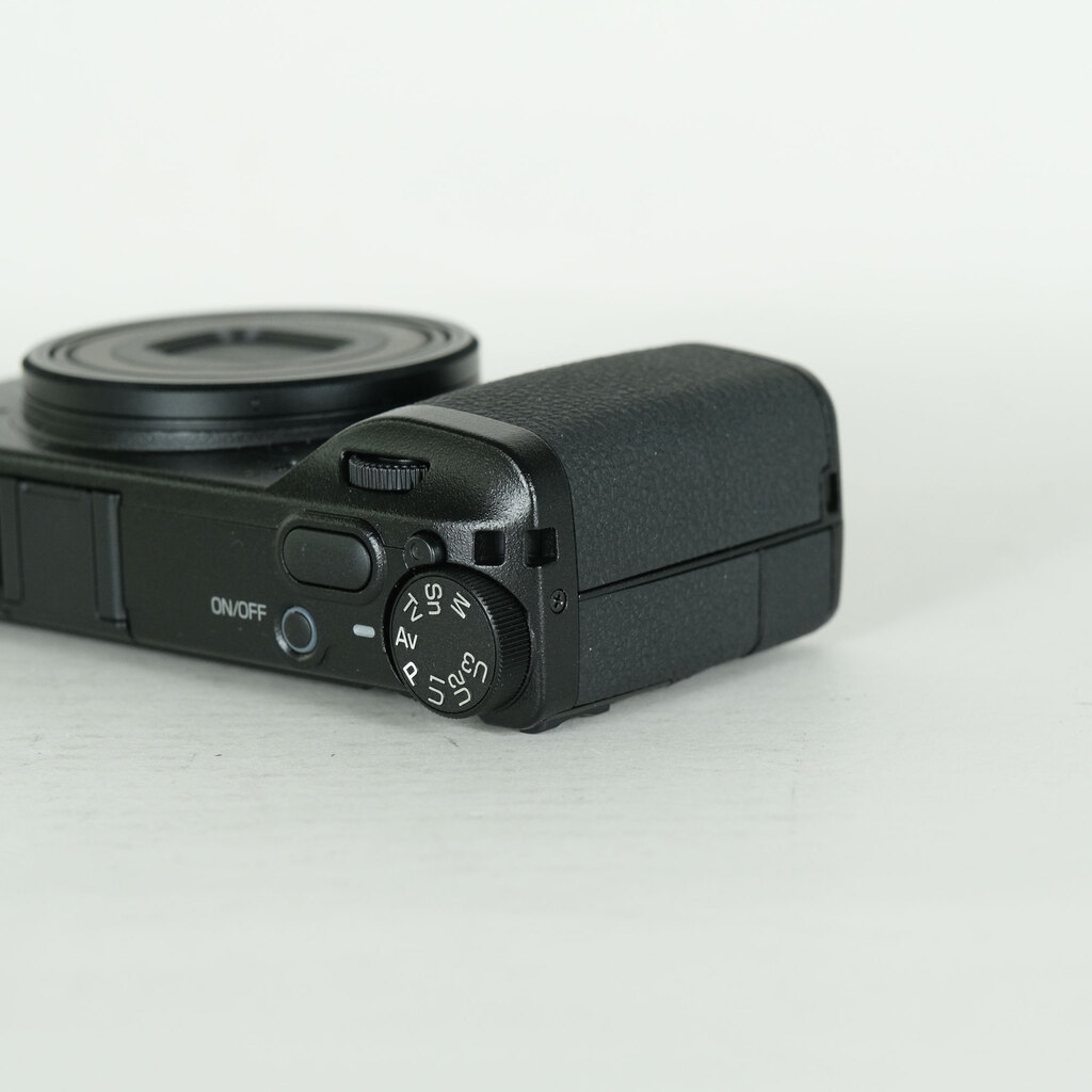 RICOH GR IV RICOH GR IV