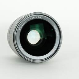 SONY Distagon T* FE 35mm F1.4 ZA SEL35F14Z