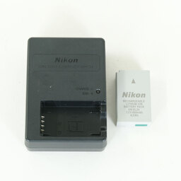 Nikon Nikon1 J5 標準パワーズームレンズキット シルバー