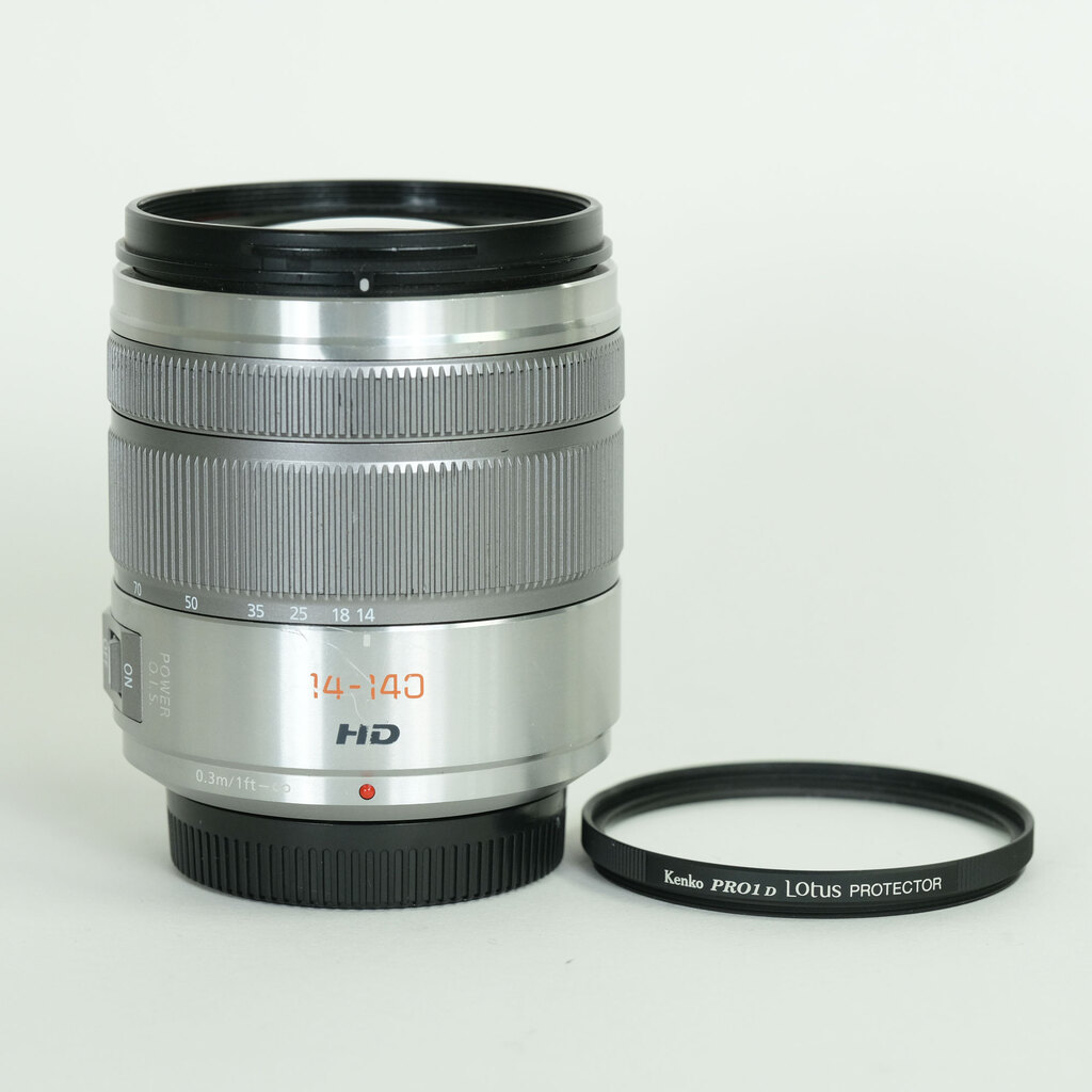 Panasonic LUMIX G VARIO 14-140mm F3.5-5.6 ASPH. POWER O.I.S.  シルバー    H-FS14140-S