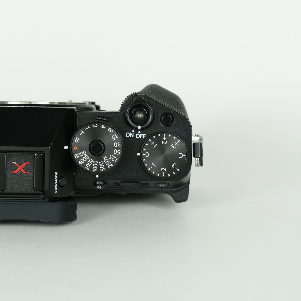 FUJIFILM X-T5 FUJIFILM X-T5