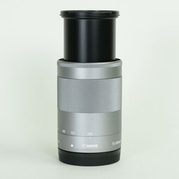 Canon EF-M55-200mm F4.5-6.3 IS STM シルバー Canon EF-M55-200mm F4.5-6.3 IS STM シルバー