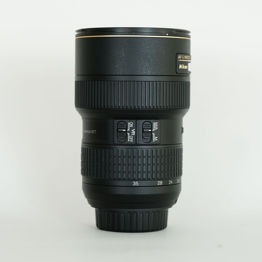Nikon AF-S NIKKOR 16-35mm F4 G ED VR