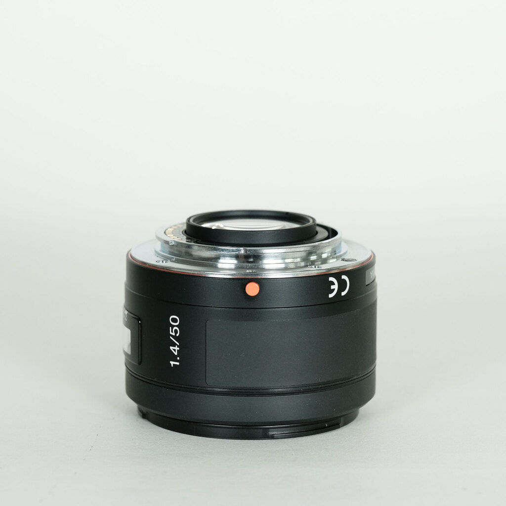 SONY 50mm F1.4 SAL50F14