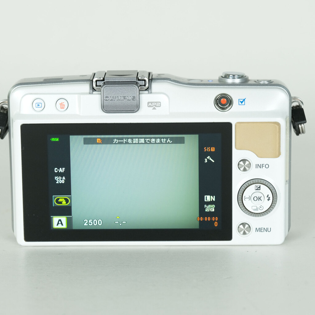 OLYMPUS PEN mini E-PM2 ボディ ホワイトの出品 | ONE SCENE（ワンシーン）