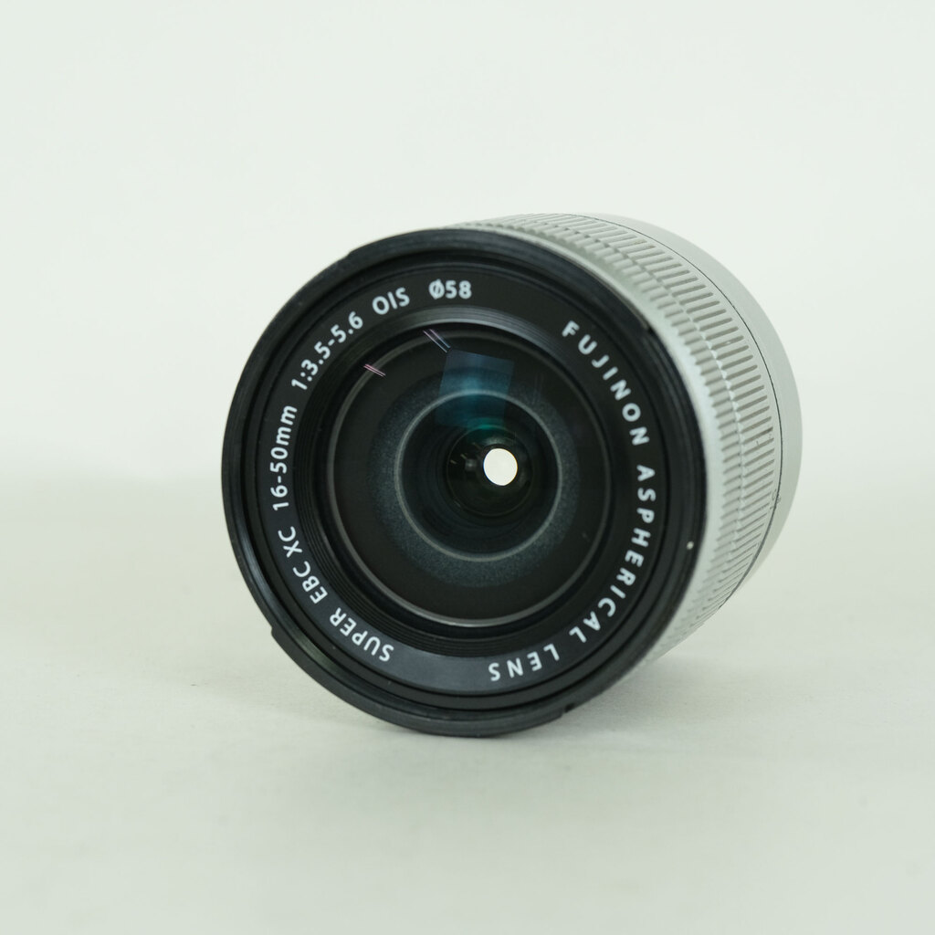 FUJIFILM フジノン XC16-50mm F3.5-5.6 OIS シルバー