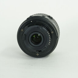 Nikon AF-S DX NIKKOR 18-55mm f3.5-5.6G VR II Nikon AF-S DX NIKKOR 18-55mm f3.5-5.6G VR II