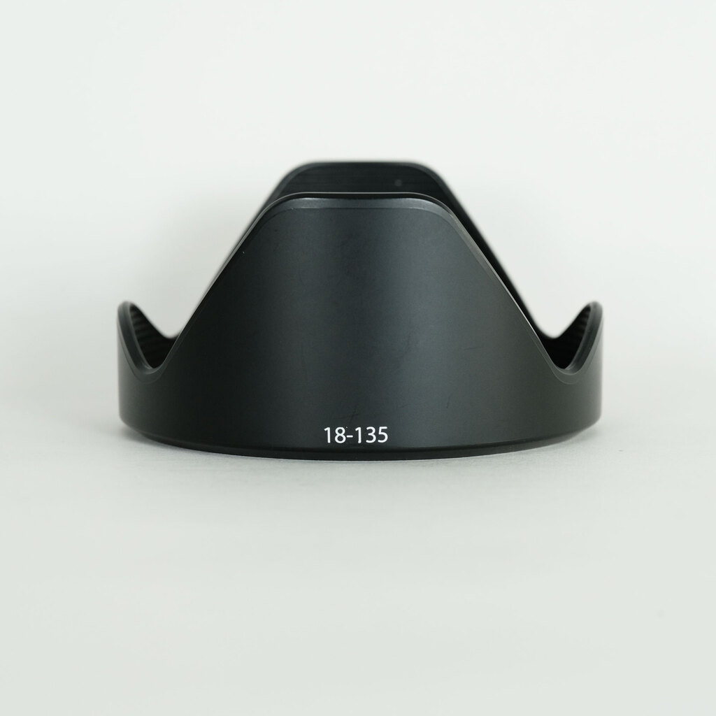 FUJIFILM XF18-135mmF3.5-5.6 R LM OIS WR