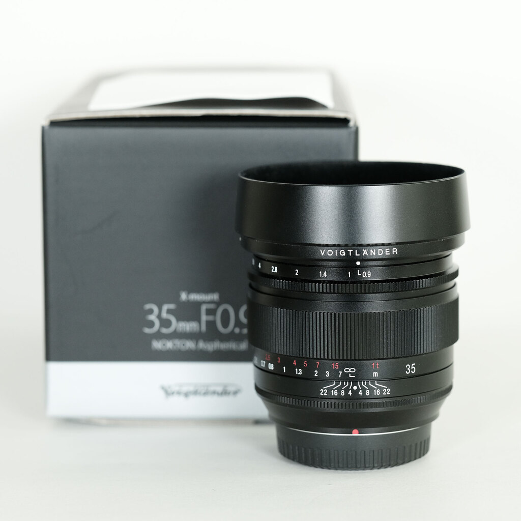 Voigtlander NOKTON 35mm F0.9 aspherical [フジフイルムX用]