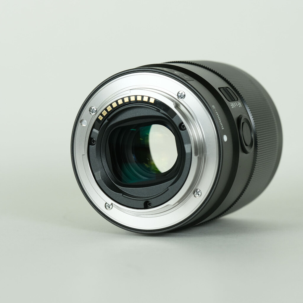 SONY FE 35mm F1.8 SEL35F18F