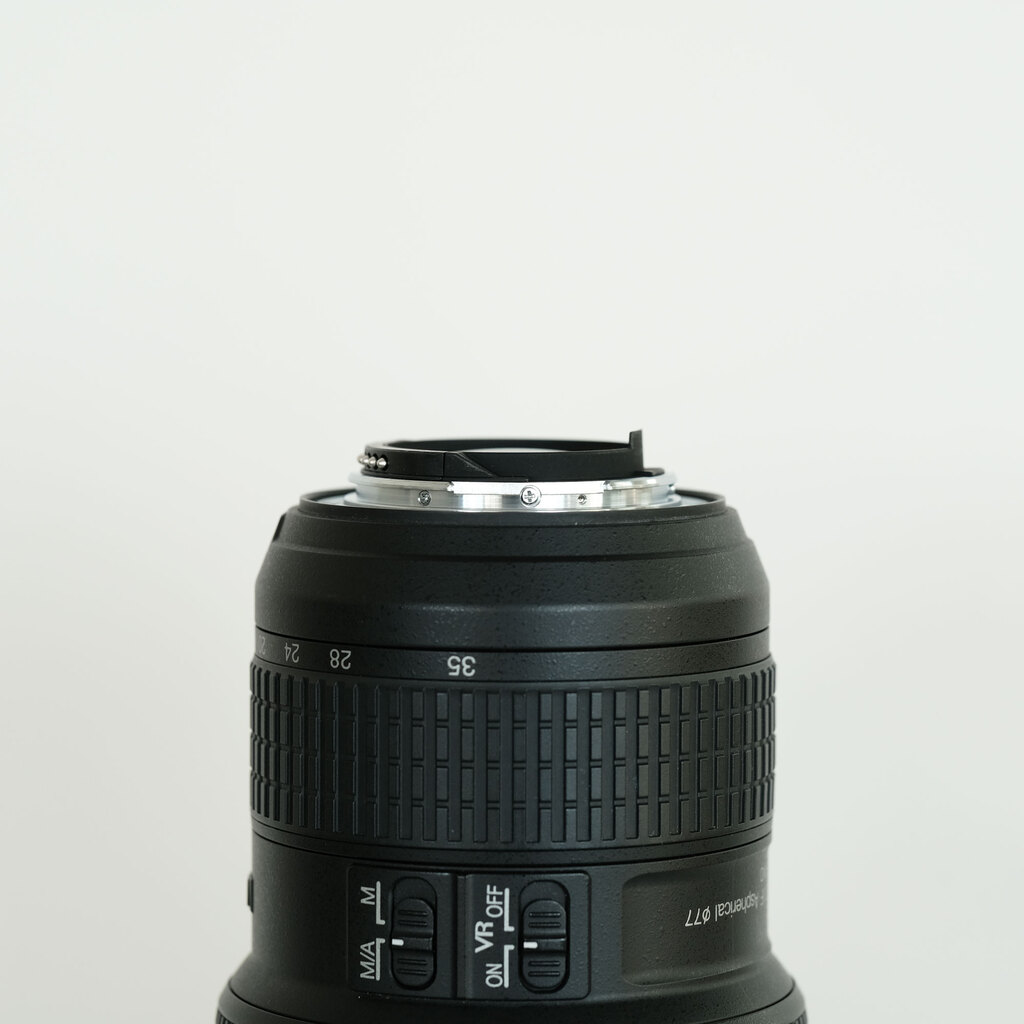 Nikon AF-S NIKKOR 16-35mm F4 G ED VR