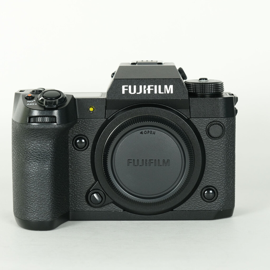 FUJIFILM X-H2 FUJIFILM X-H2