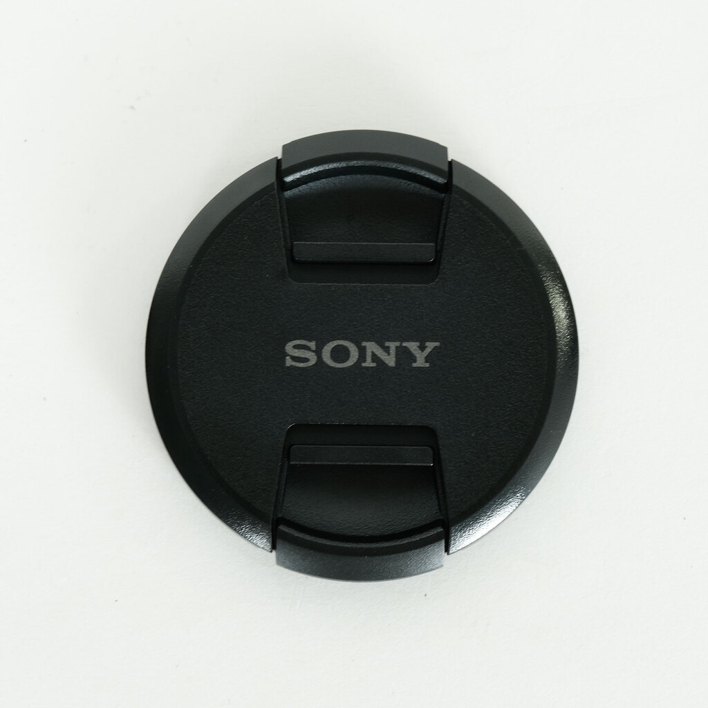 SONY FE 24-240mm F3.5-6.3 OSS SEL24240