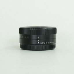 Panasonic LUMIX G VARIO 12-32mm / F3.5-5.6 ASPH. / MEGA O.I.S.