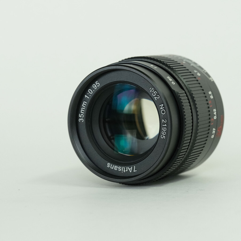 七工匠 7Artisans 35mm F0.95 (フジフイルムX用) ブラック