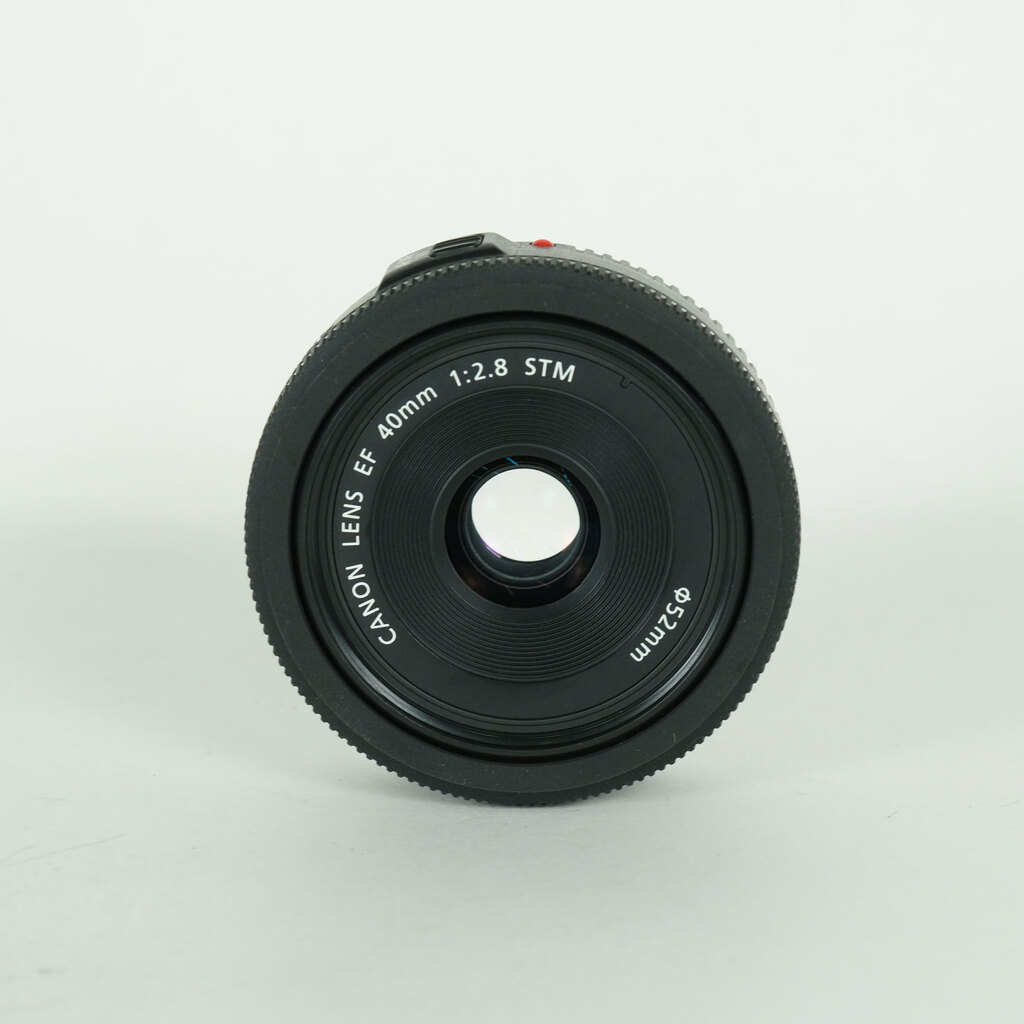 【専用出品】Canon EF40mm F2.8 STM 単焦点レンズ Canon EF40mm F2.8 STMの出品 | ONE SCENE（ワンシーン）
