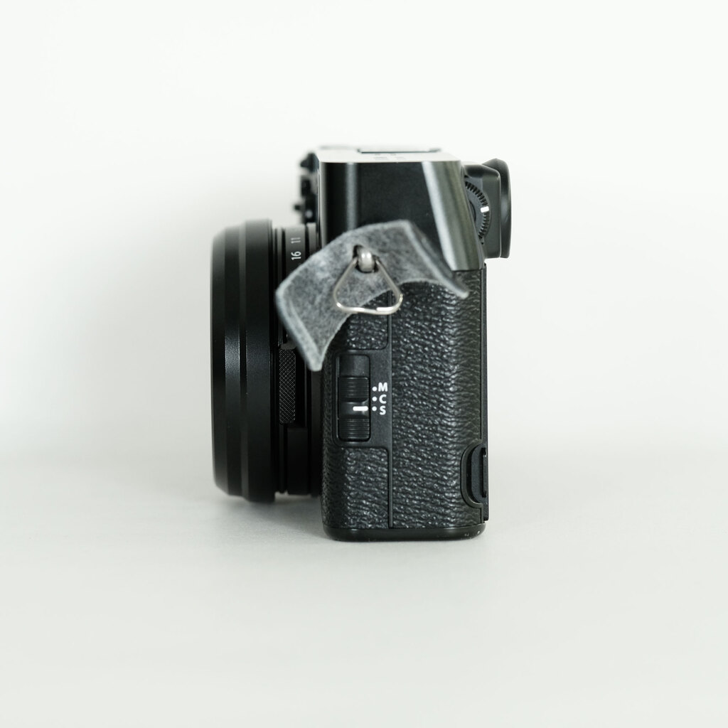 FUJIFILM X100V ブラック