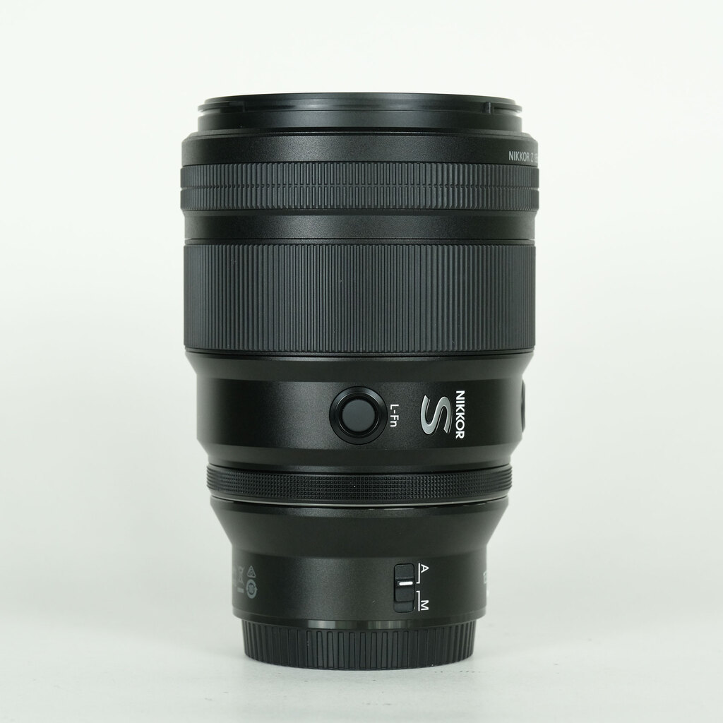 Nikon NIKKOR Z 135mm f/1.8 S Plena