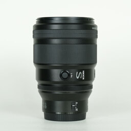 Nikon NIKKOR Z 135mm f/1.8 S Plena