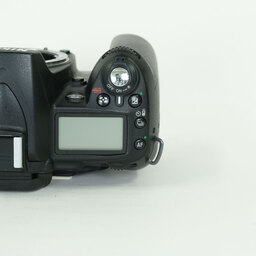 Nikon D90 ボディ