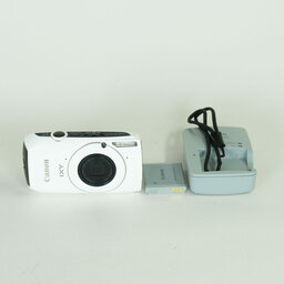 Canon IXY 30S ホワイト