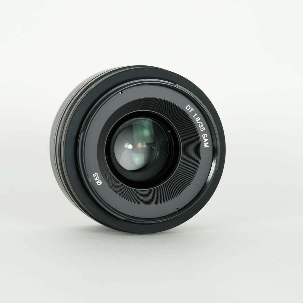SONY DT 35mm F1.8 SAM SAL35F18