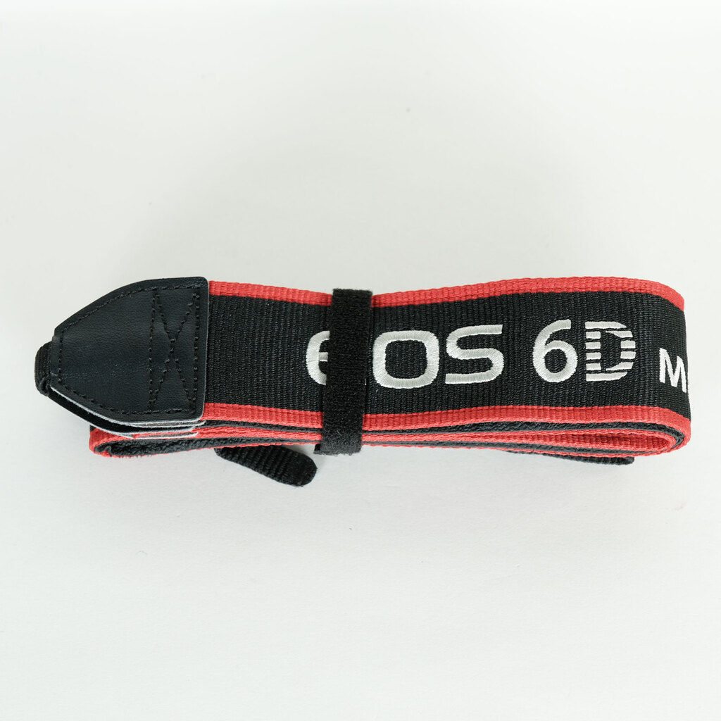 Canon EOS 6D Mark II