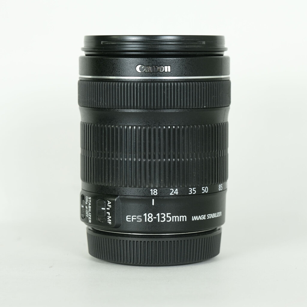 Canon EF-S18-135mm F3.5-5.6 IS STM