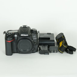 Nikon D7000