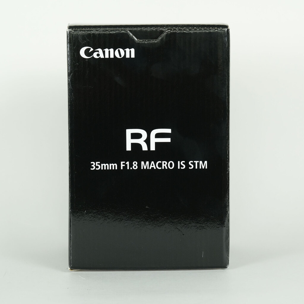Canon RF35mm F1.8 MACRO IS STM