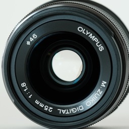 OLYMPUS M.ZUIKO DIGITAL 25mm F1.8