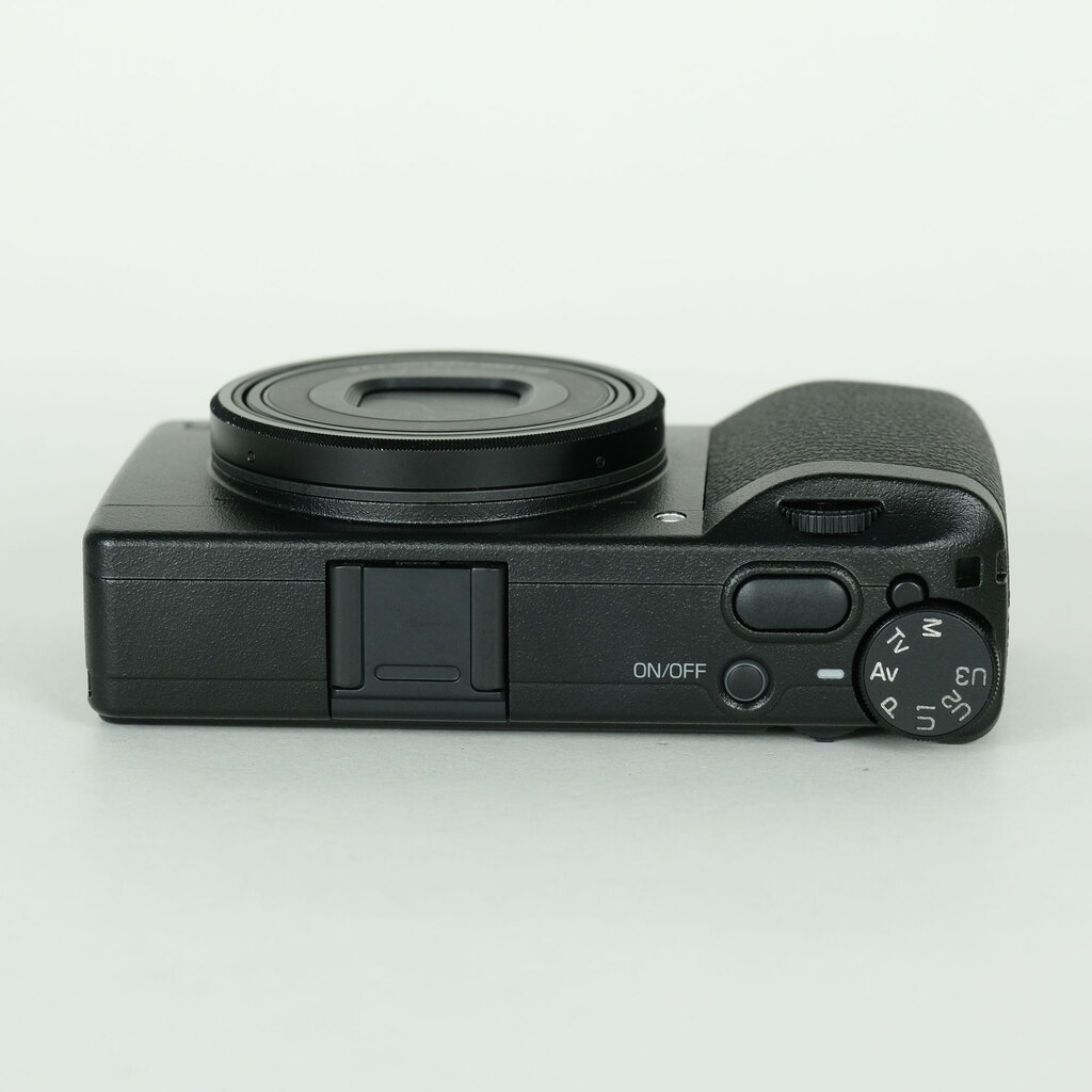 RICOH GR IIIx RICOH GR IIIx