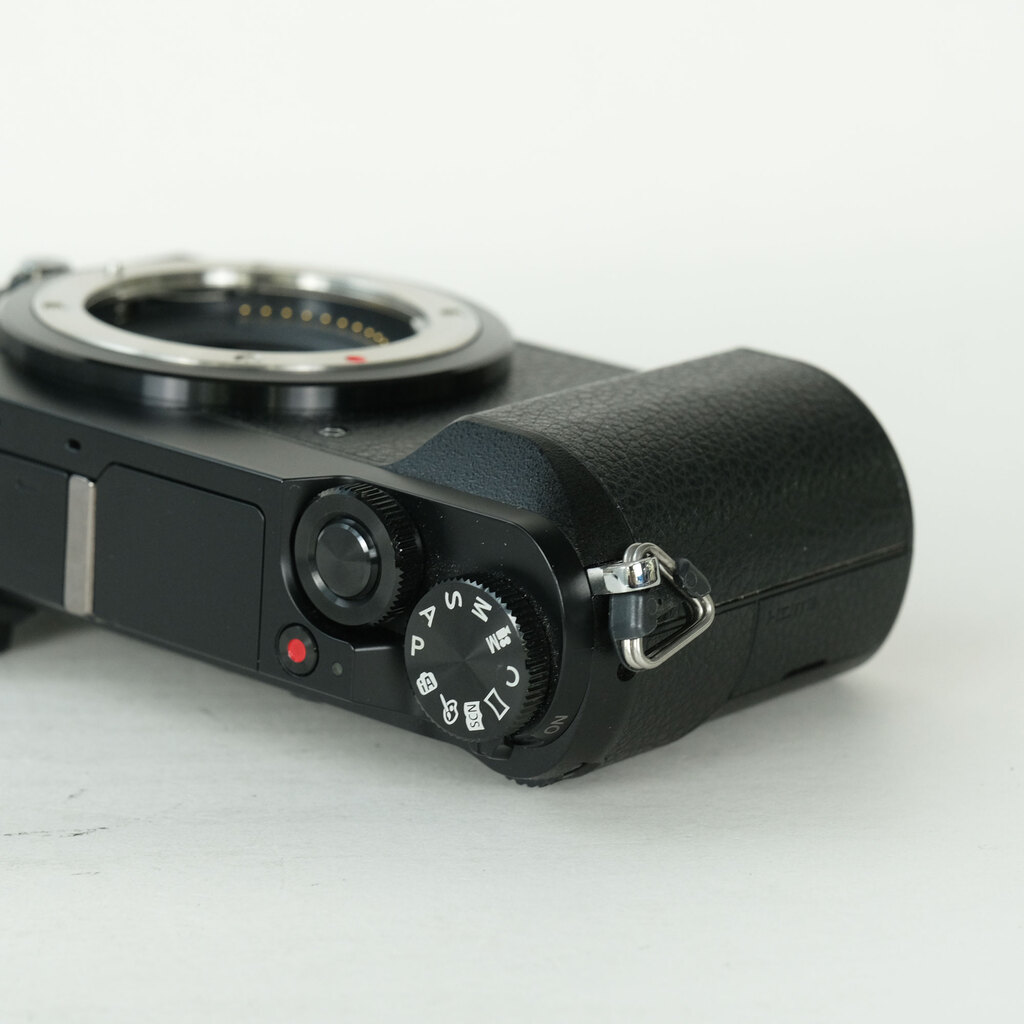 Panasonic LUMIX DMC-GX7MK2 ボディ ブラックの出品 | ONE SCENE（ワン