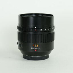 Panasonic LEICA DG NOCTICRON 42.5mm / F1.2 ASPH. / POWER O.I.S.