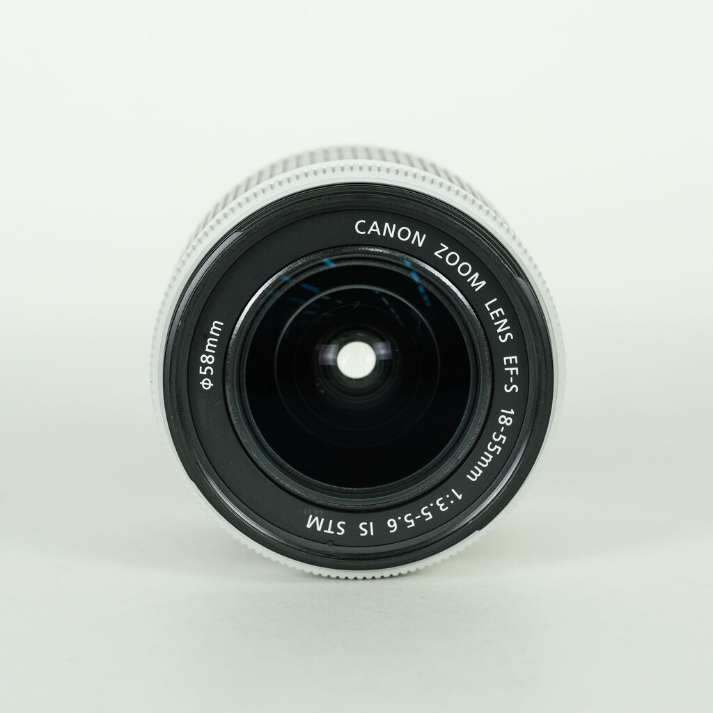 Canon EF-S18-55mm F3.5-5.6 IS STM ホワイトの出品 | ONE SCENE（ワン