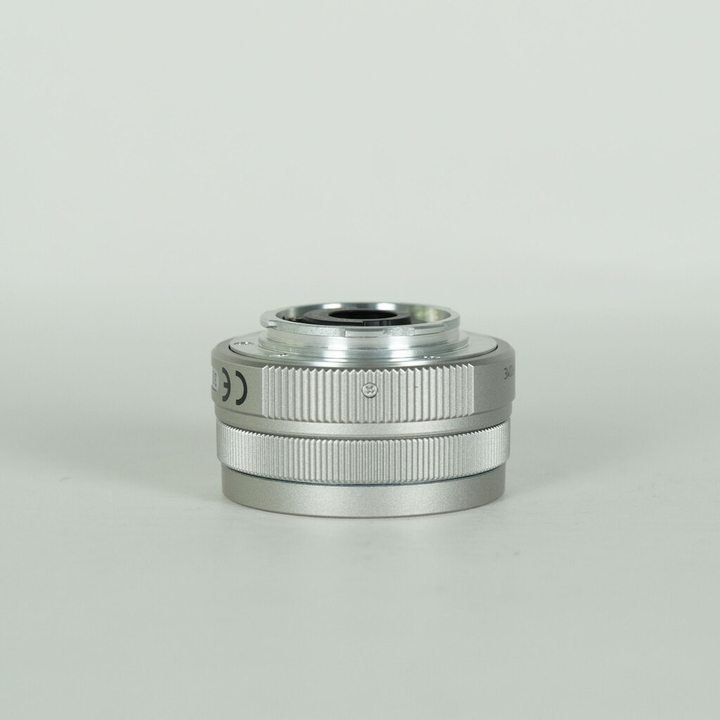 PENTAX 01 STANDARD PRIME シルバーの出品 | ONE SCENE（ワンシーン）