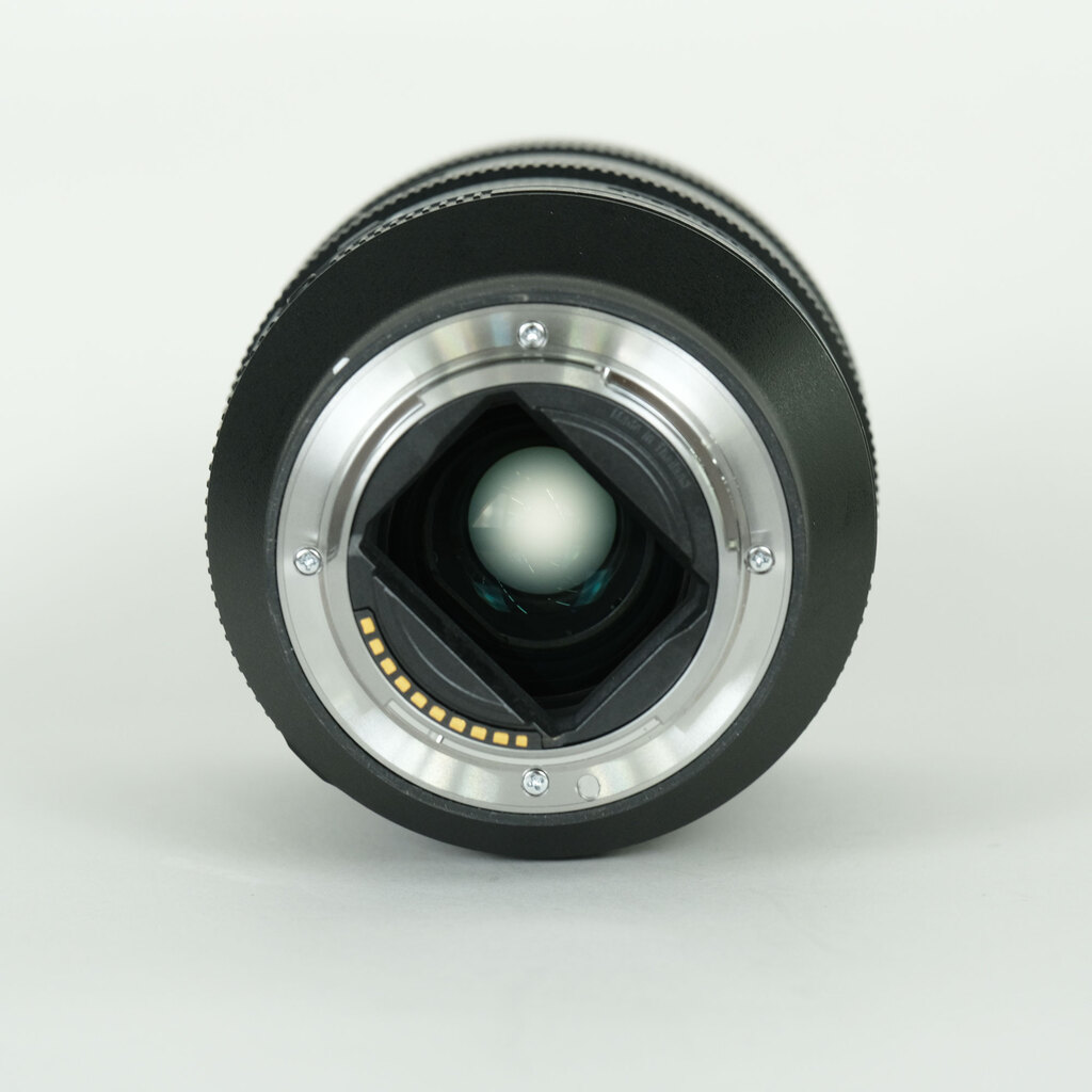 SONY FE 100mm F2.8 STF GM OSS SEL100F28GMの出品 | ONE SCENE（ワン