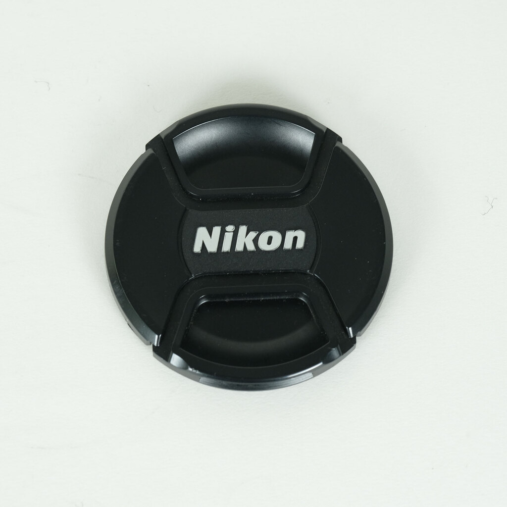 Nikon AF-S NIKKOR 24-70mm f/2.8G ED Nikon AF-S NIKKOR 24-70mm f/2.8G ED